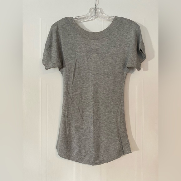 Gray T-shirt - Picture 2 of 4
